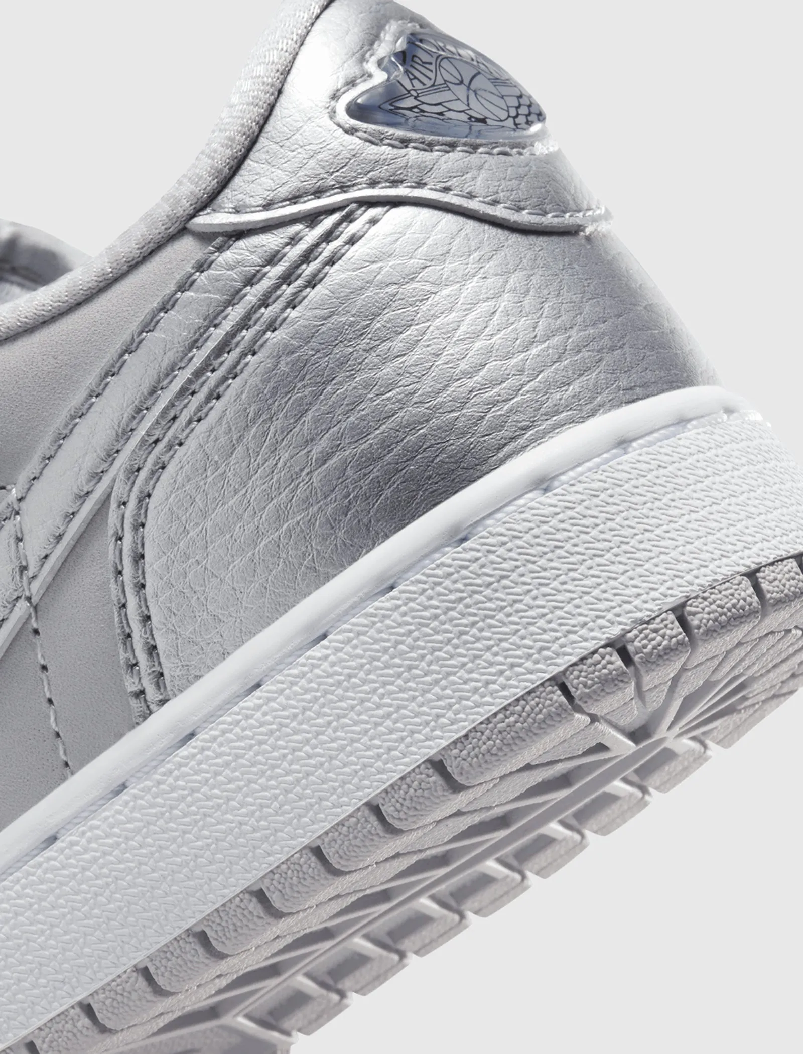 AIR JORDAN 1 LOW OG "METALLIC SILVER" GS