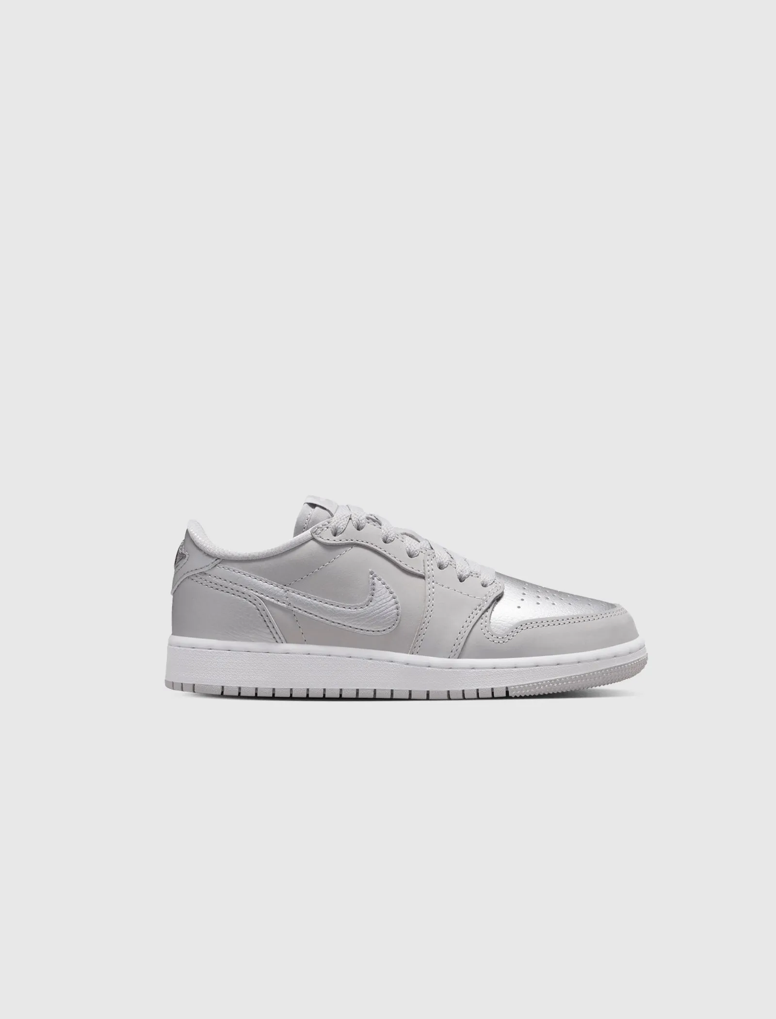 AIR JORDAN 1 LOW OG "METALLIC SILVER" GS