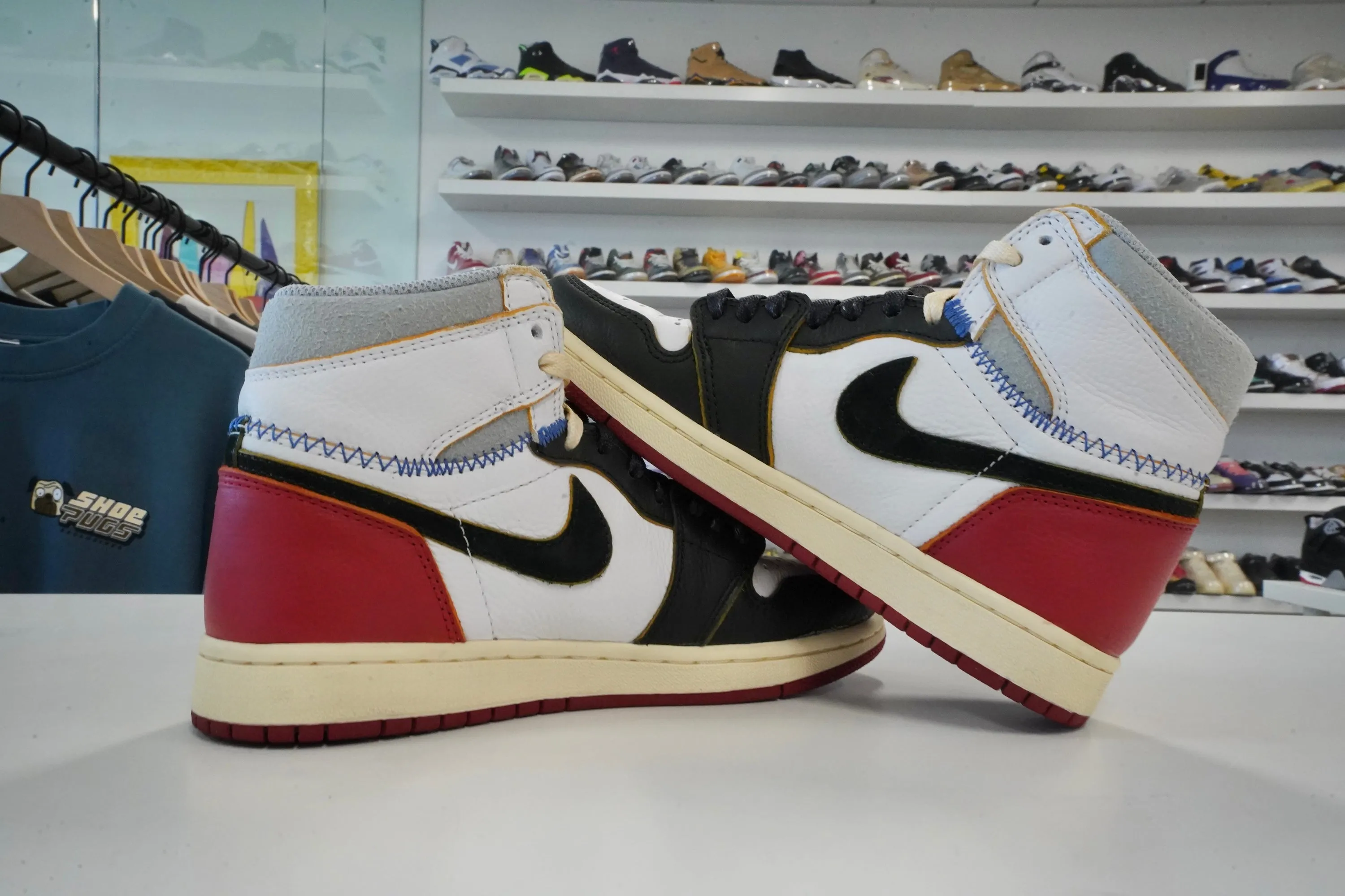 Air Jordan 1 Retro High Union Black Toe