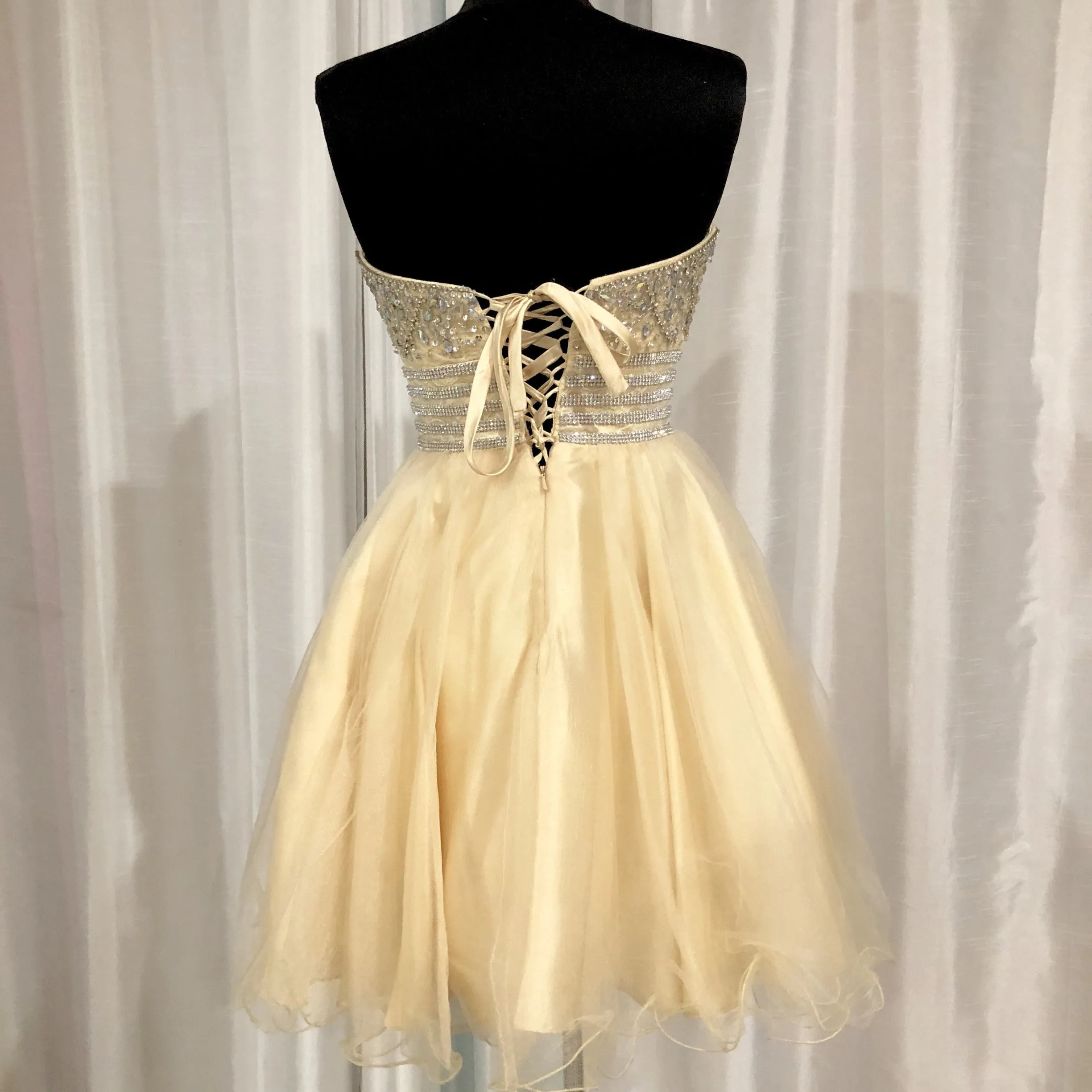 ANNY LEE Cream Strapless Embellished Short Dress Size XS