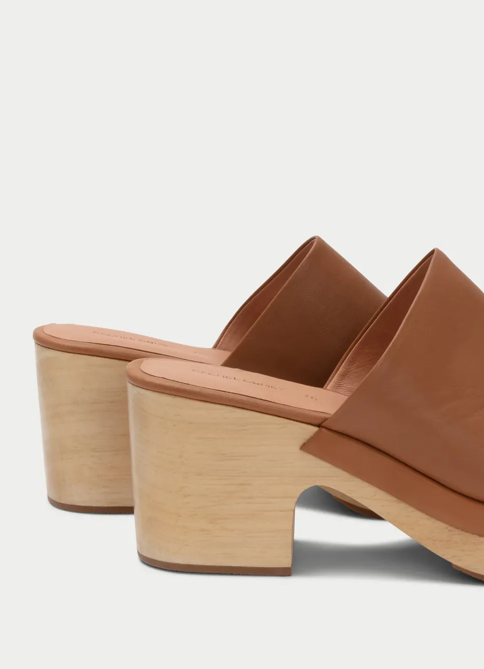 Bose Clog - Natural