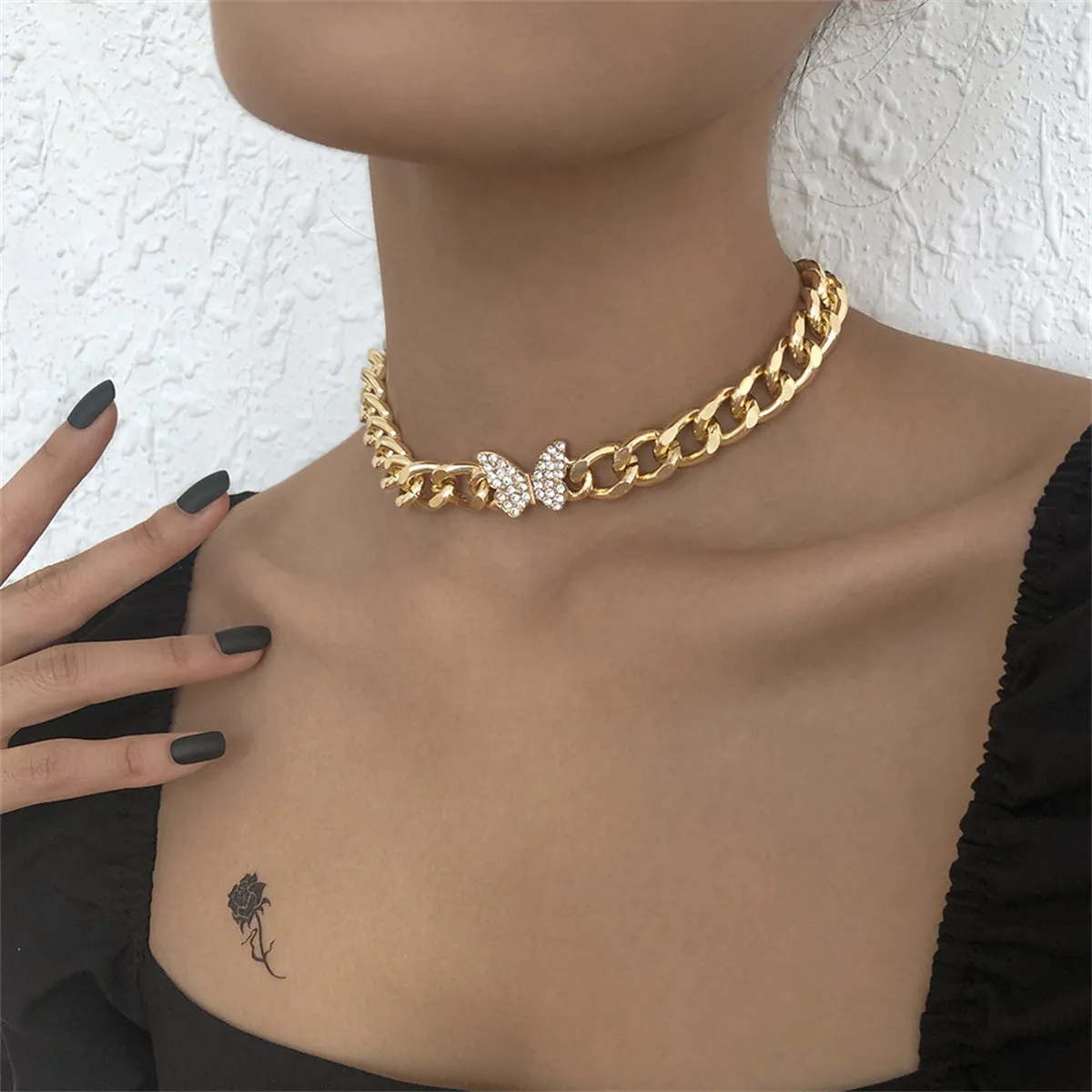 Cubic Zirconia & 18K Gold-Plated Curb Chain Butterfly Choker