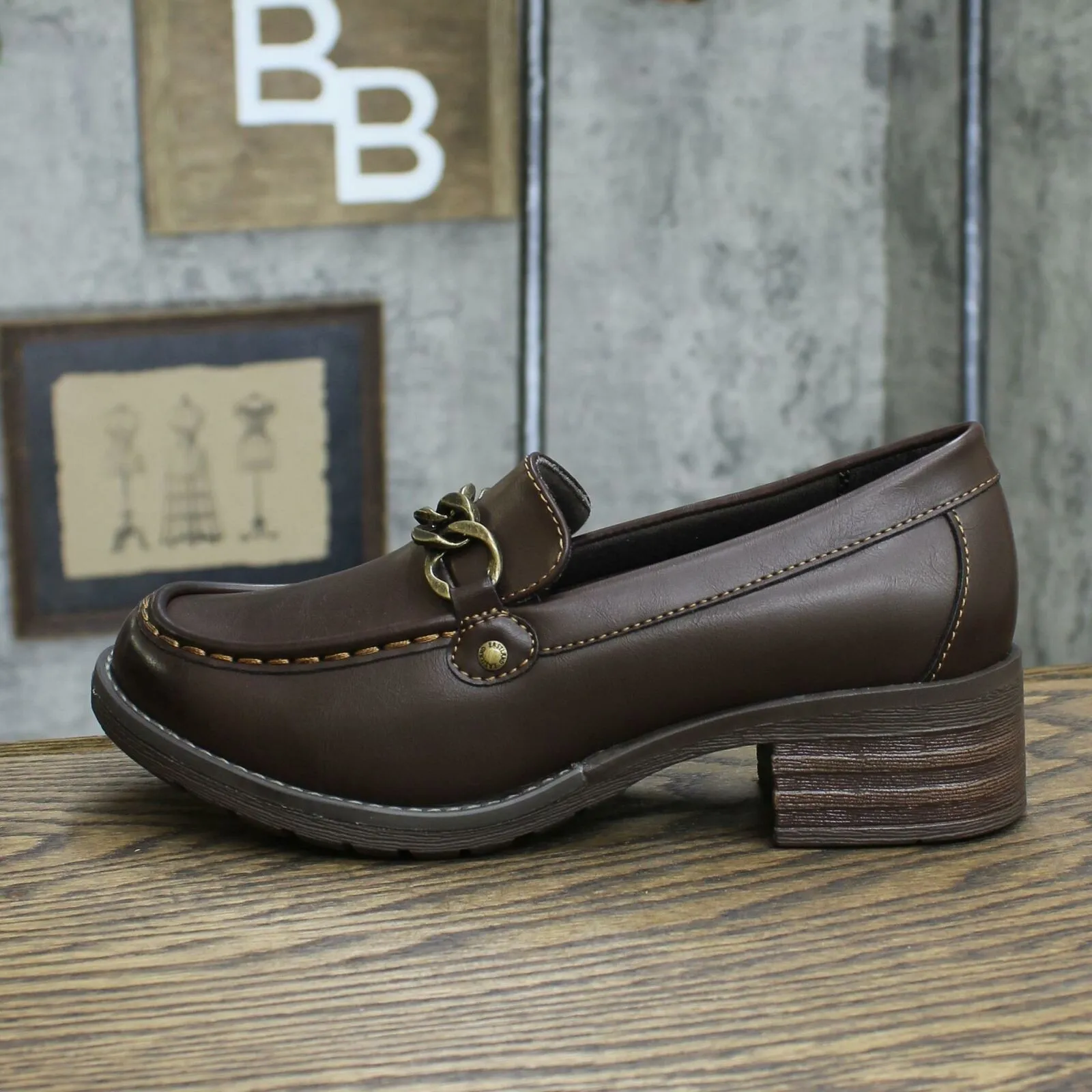 Eastland Shoe Women's Nora Ornament Slip On Loafer