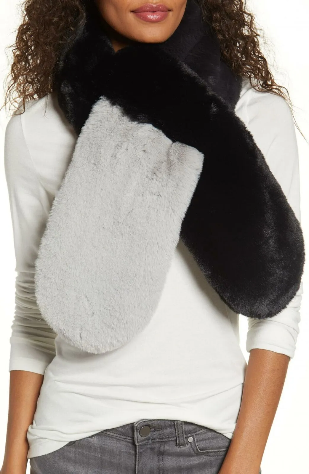 Echo Women's Faux Fur Pull Through Scarf
