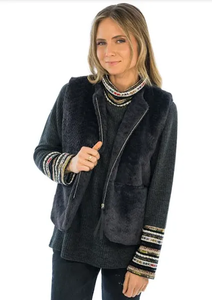 Faux Fur Vest TT11585