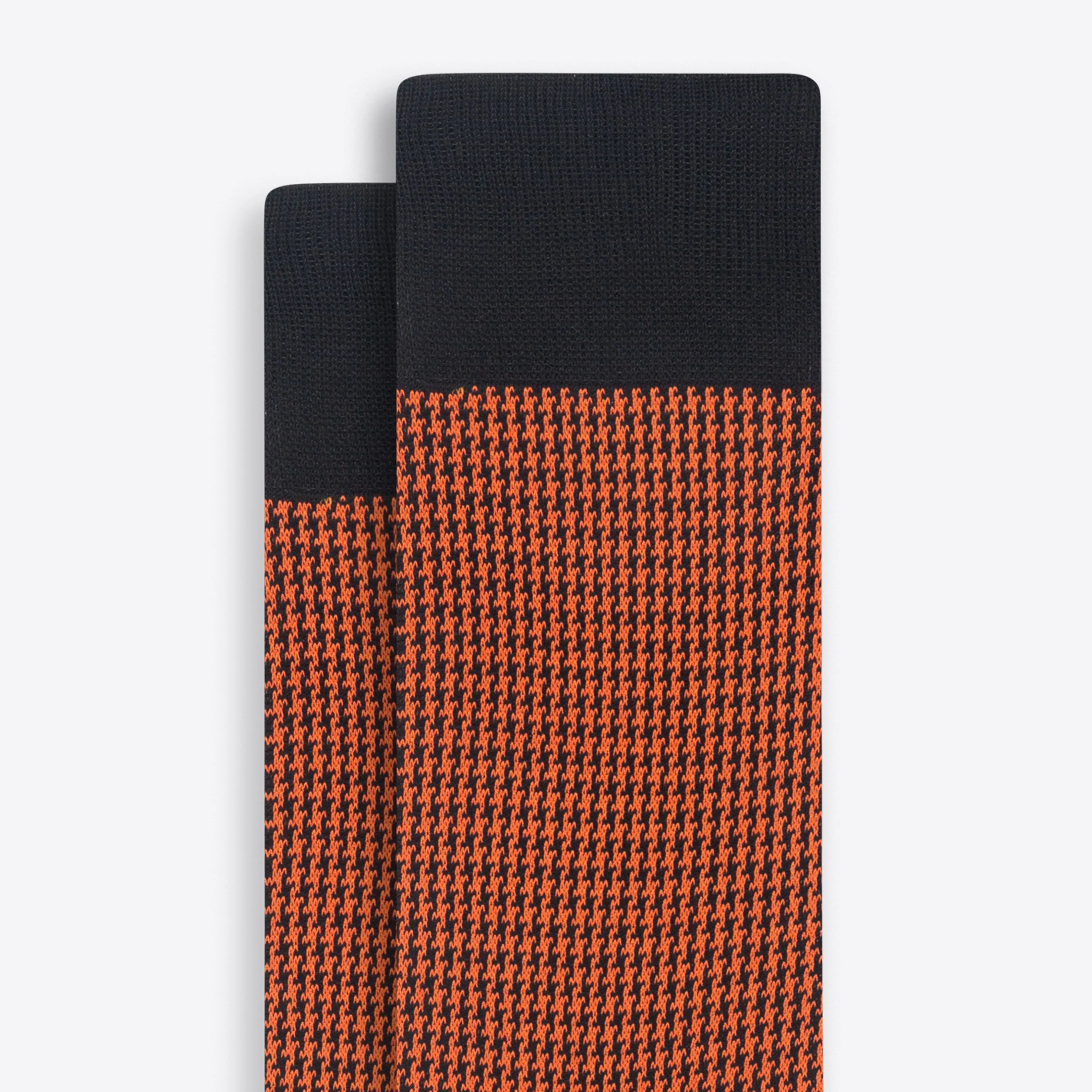 Hound's Tooth Check Mid-Calf Socks