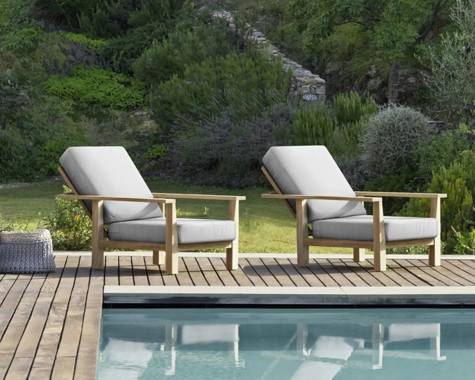 InOut 09 - Armchair