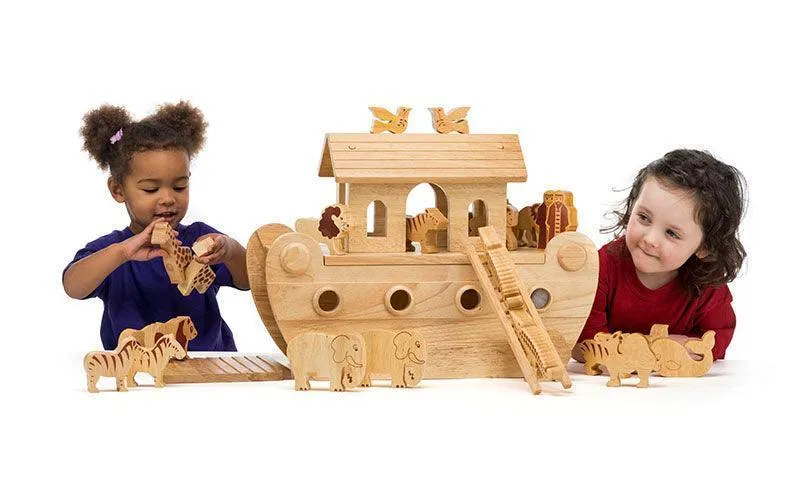 Lanka Kade Deluxe Noah's Ark with Natural Characters