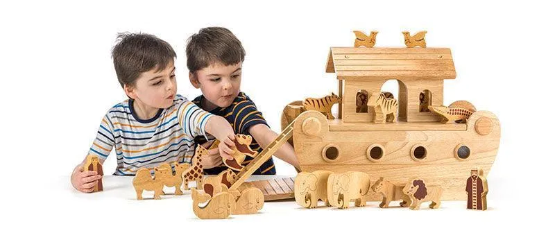 Lanka Kade Deluxe Noah's Ark with Natural Characters