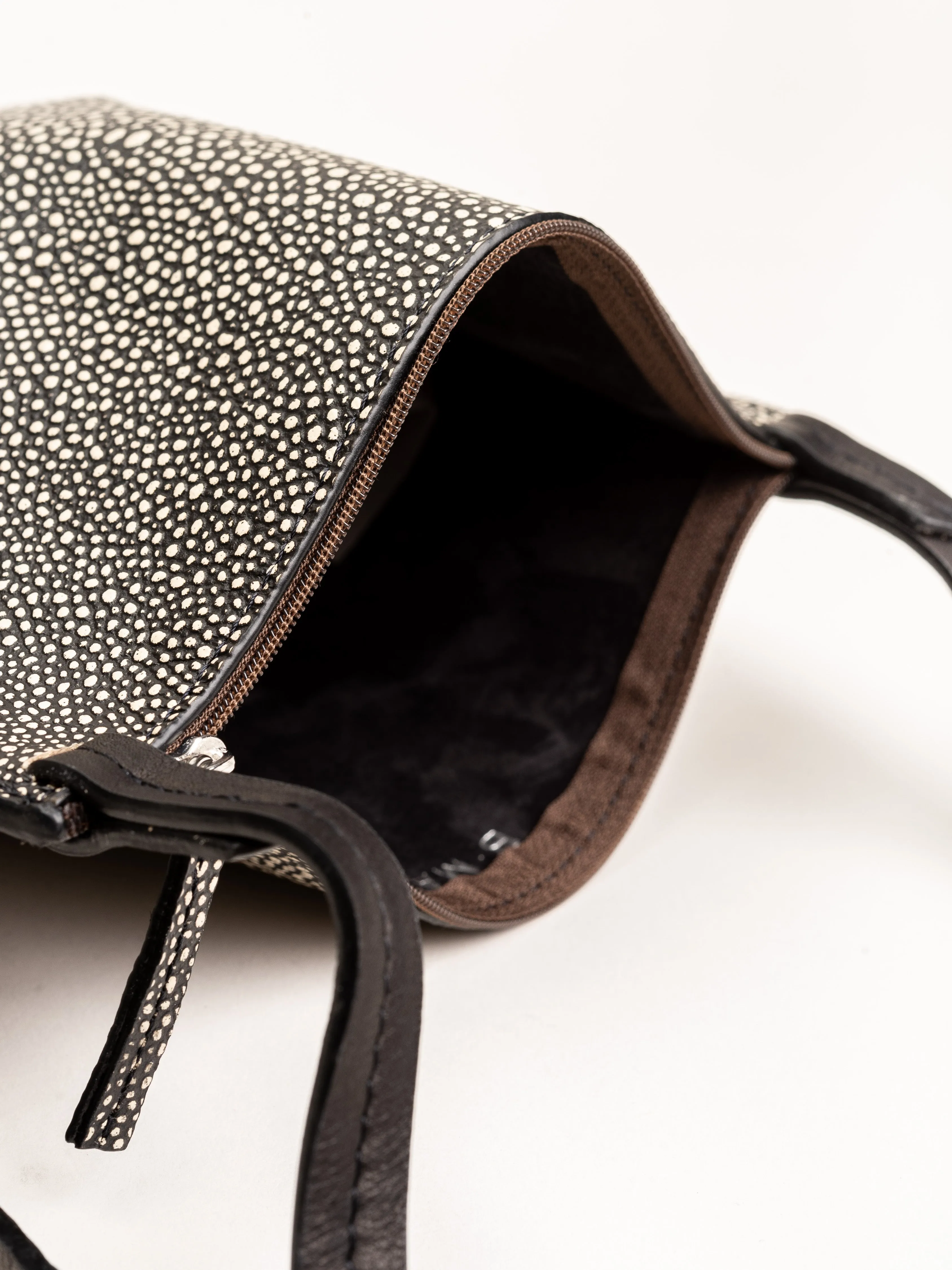 large strappy pouch - black shagreen