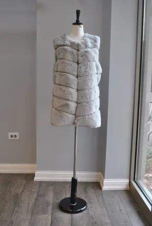 LIGHT GREY FAUX FUR VEST