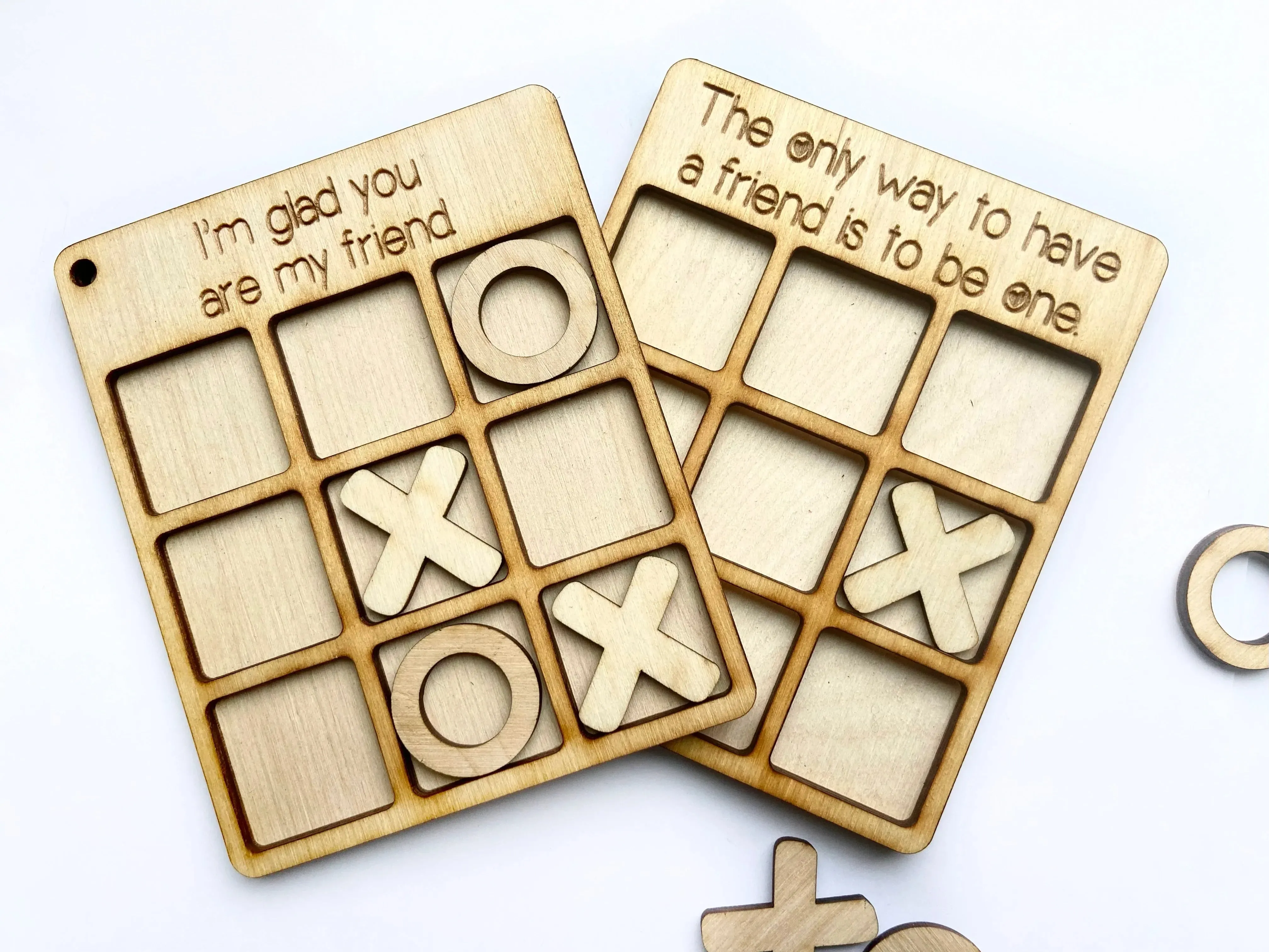 Mini Size Tic Tac Toe Game - 4.5" - with a name-tag and 10 tokens
