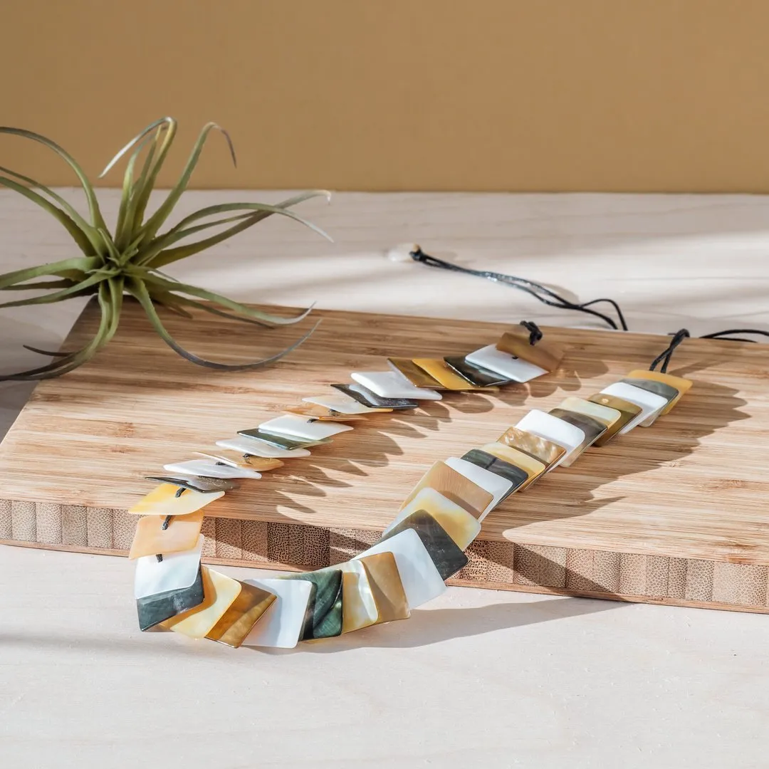 Mother of Pearl Squares Necklace - Playa Multicolor