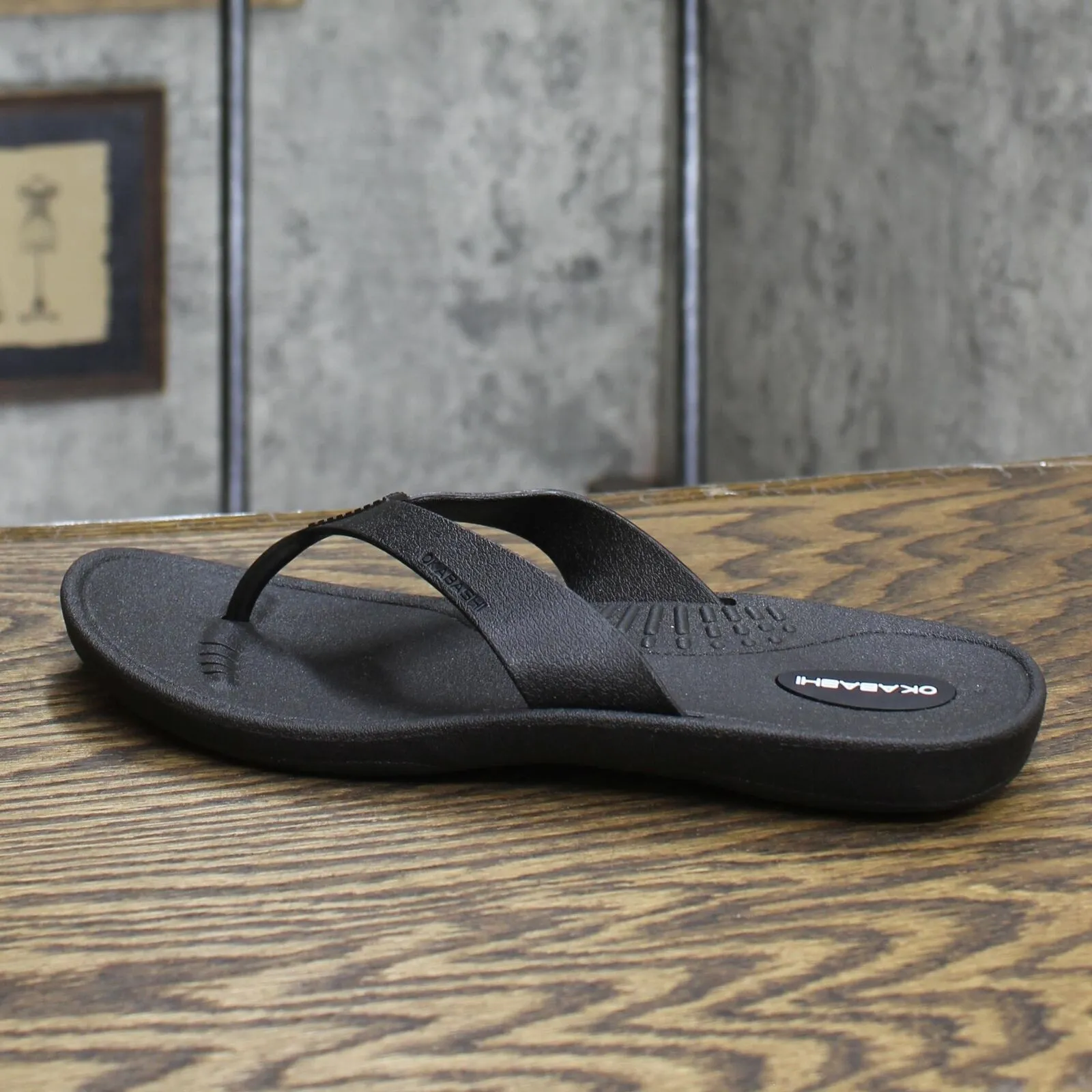 Okabashi Womens Maui Flip Flops Black M/L