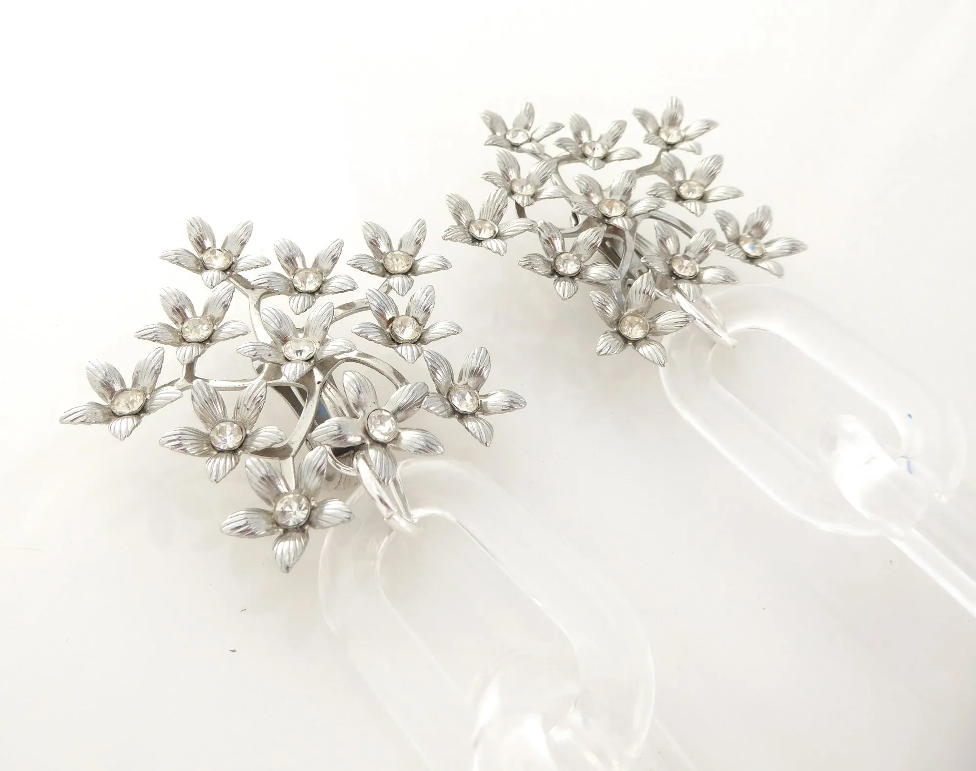 Silver flower and clear chain earrings