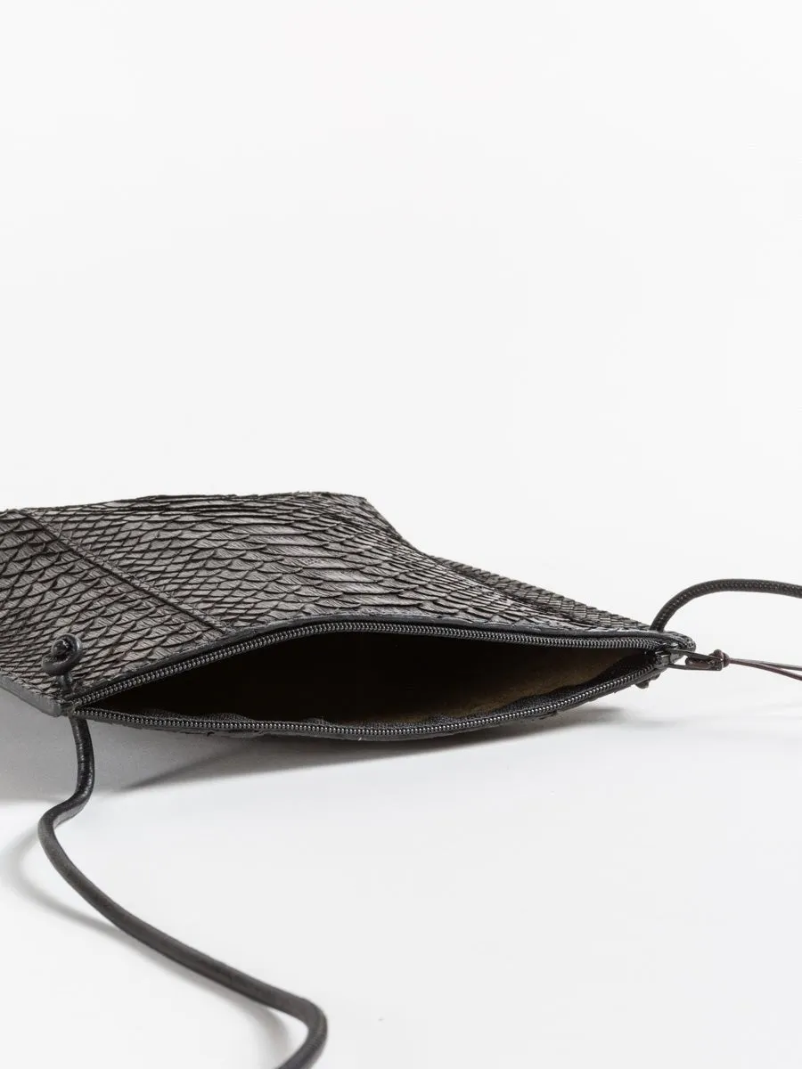 strappy pouch - black python