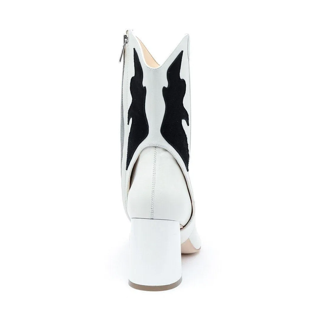 White Boot   Oakley Strap